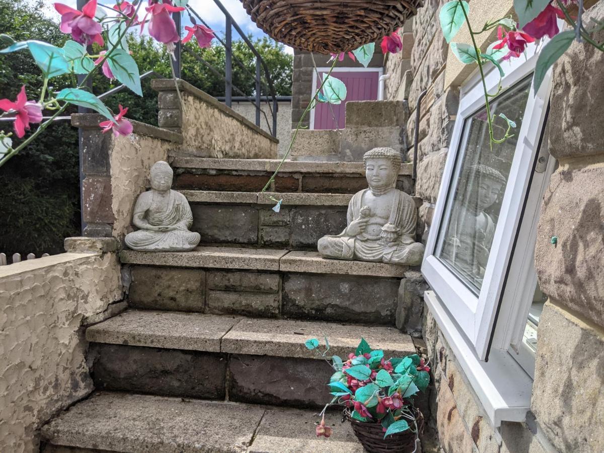 דירות Sleights Whitby House Retreat Sleeps 12 מראה חיצוני תמונה