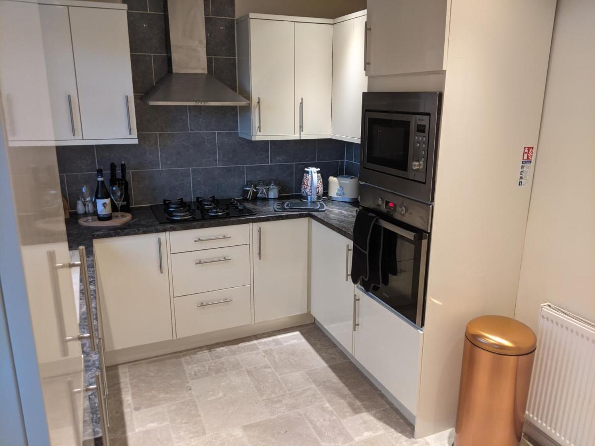 דירות Sleights Whitby House Retreat Sleeps 12 מראה חיצוני תמונה