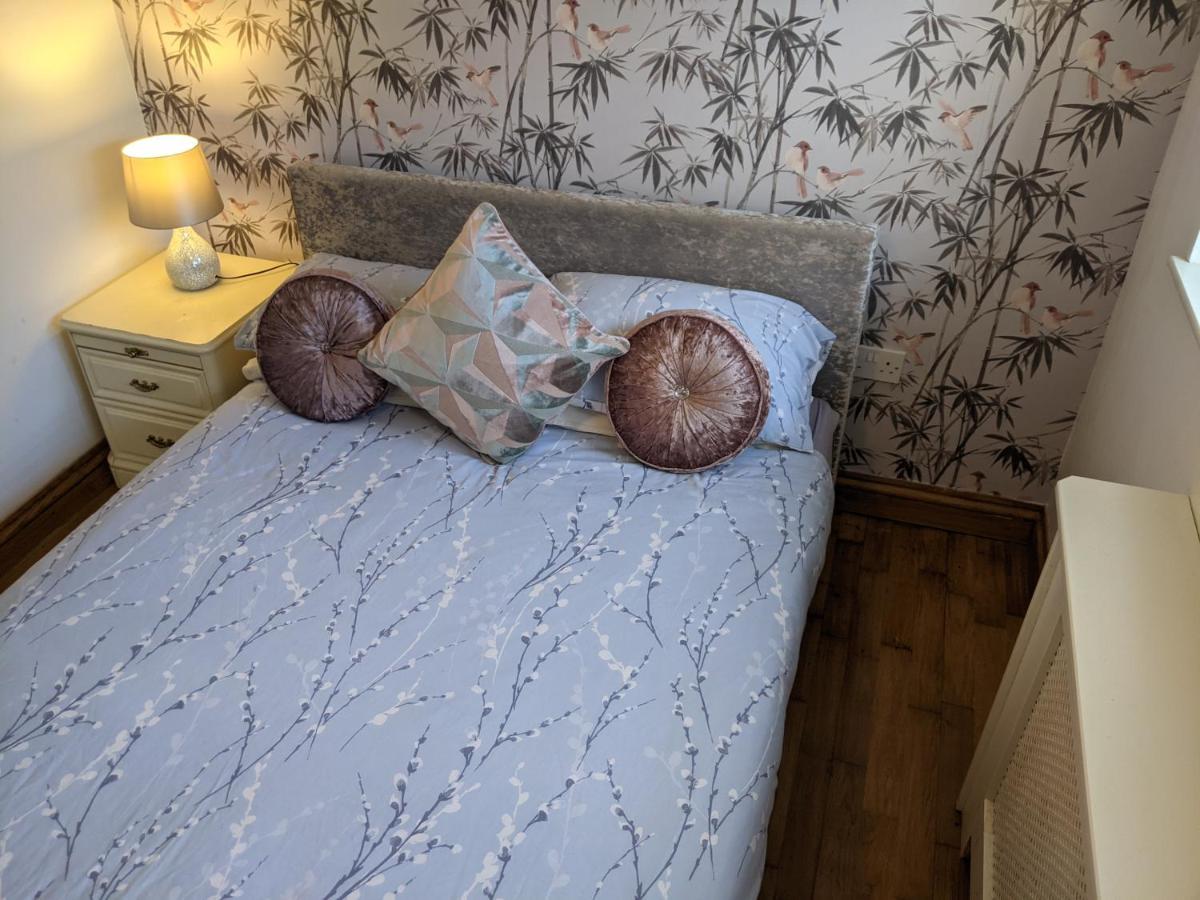 דירות Sleights Whitby House Retreat Sleeps 12 מראה חיצוני תמונה