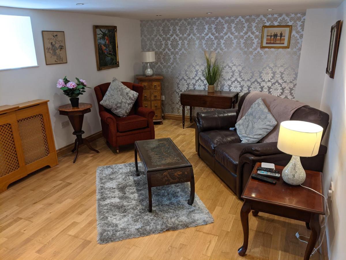 דירות Sleights Whitby House Retreat Sleeps 12 מראה חיצוני תמונה