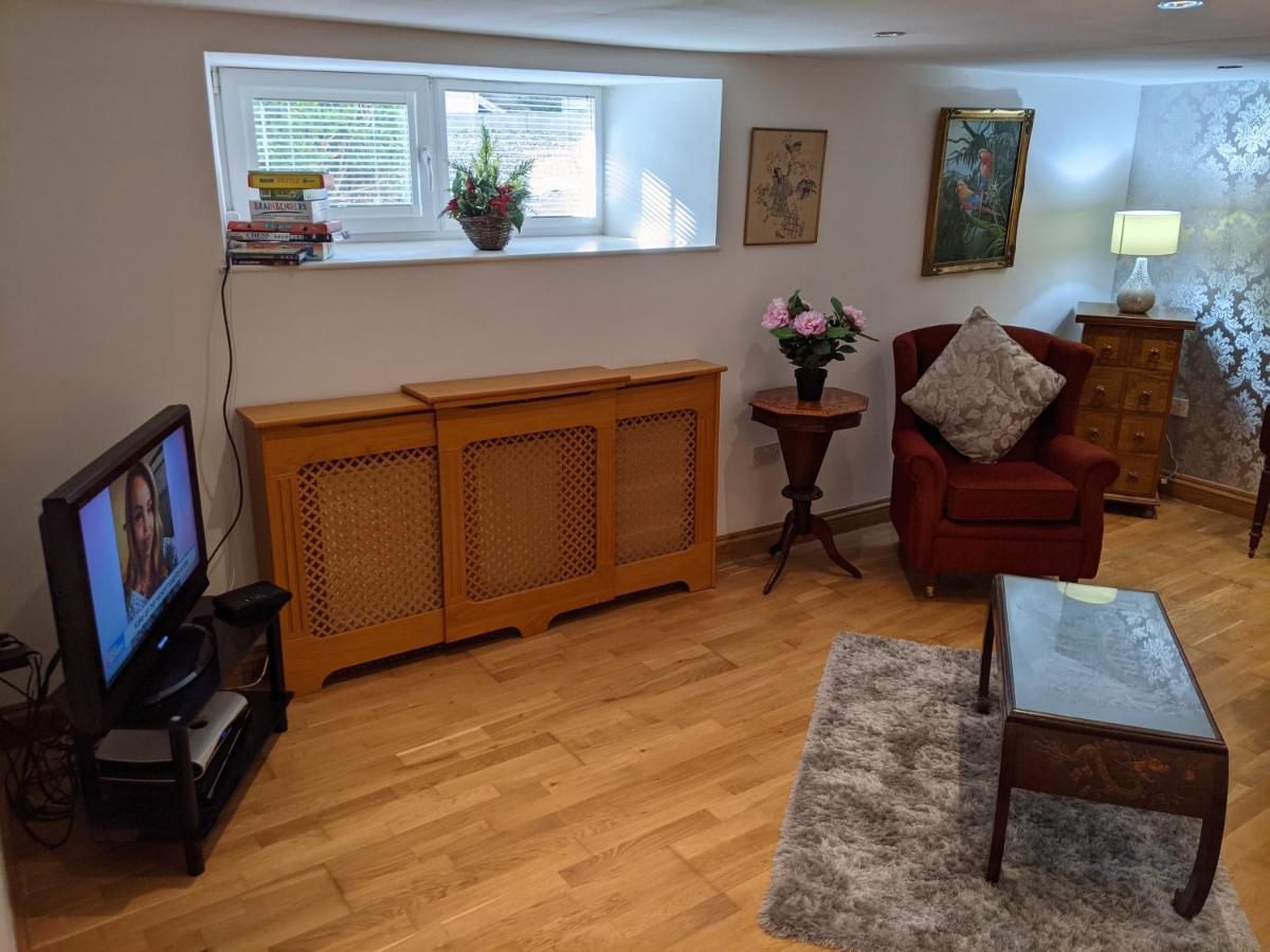 דירות Sleights Whitby House Retreat Sleeps 12 מראה חיצוני תמונה
